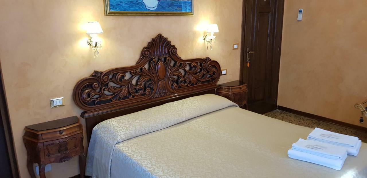 Bed and Breakfast Bb Venezia Екстер'єр фото